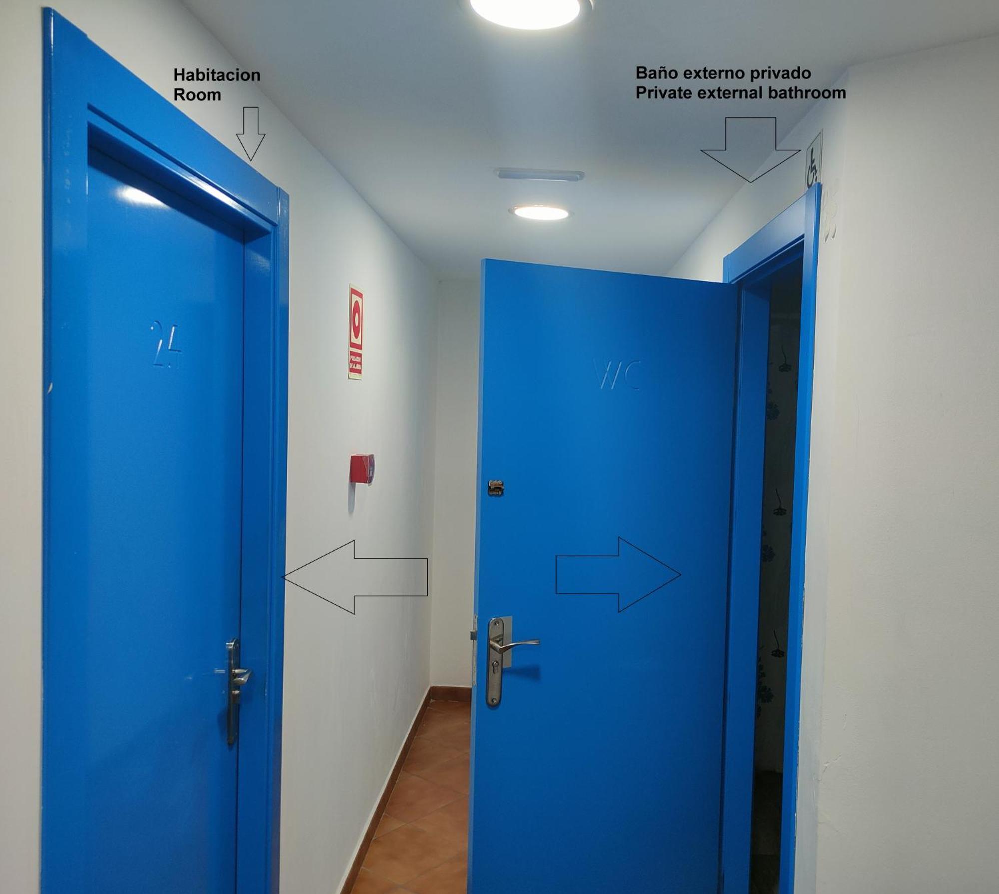 Hotel Boutique Nomadas Málaga Oda fotoğraf