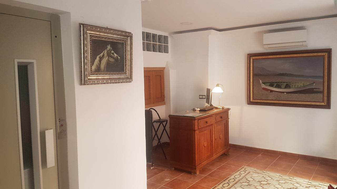 Hotel Boutique Nomadas Málaga Dış mekan fotoğraf